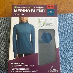 Merino blend women’s top